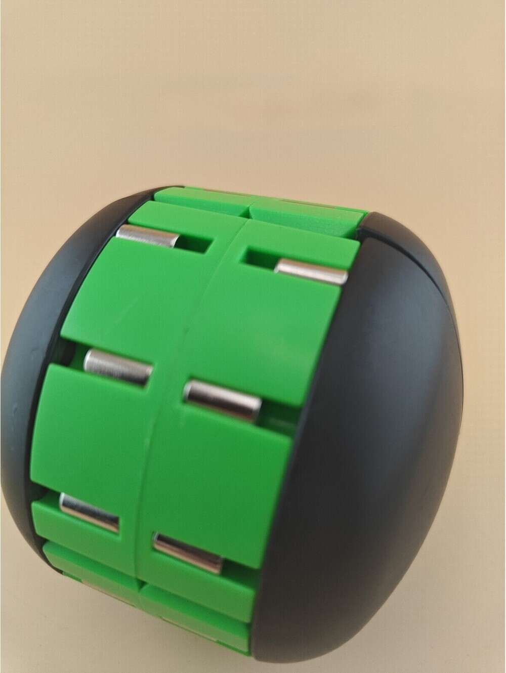 EXCITE True Challenge PRO Magnetic Spin-to-Solve Puzzle Game
